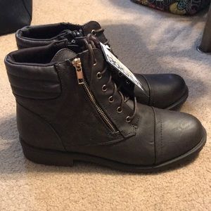 Daily Shoes booties